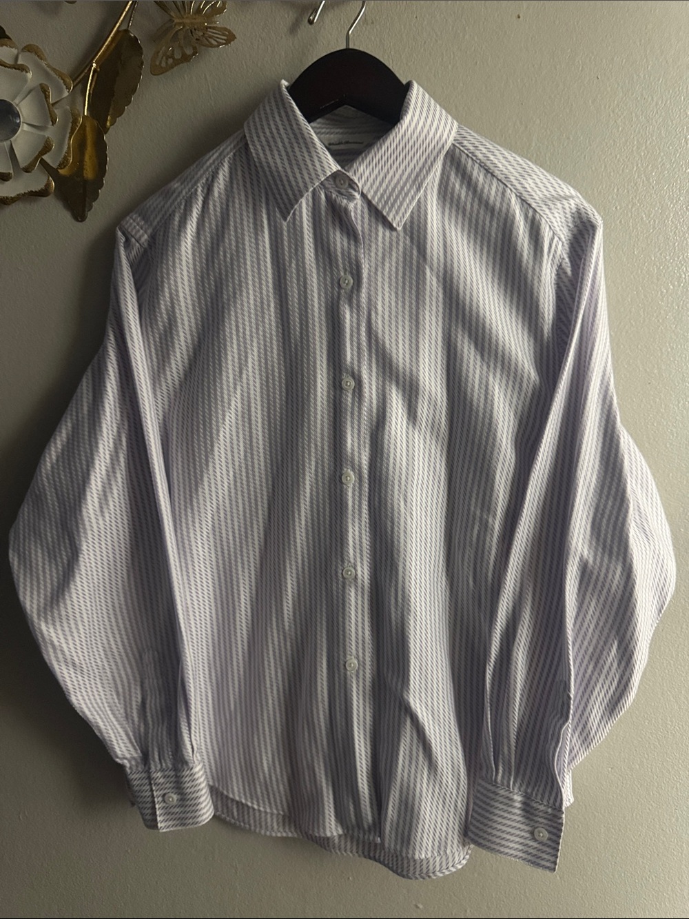 Talbots Men's Blue and White Striped Dress Shirt